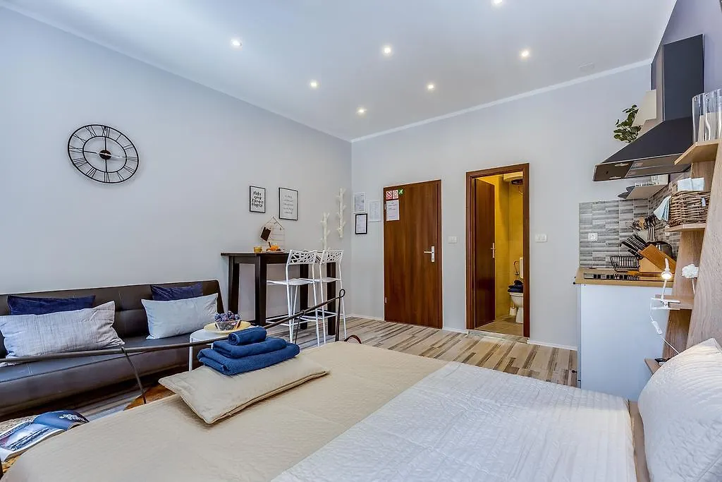 Main Square Studios Rijeka Apartment
